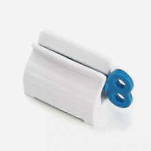 3PCS Mini Rolling Tube Toothpaste Squeezer Dispenser Seat Holder Stand Easy Cleaning Bathroom Products Household Cosmetics Squeezer Blue Red Green