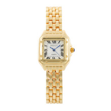 (Golden white flour) Women's Classic Square Quartz Watch, Gold Metal Bracelet Band, Roman Numeral Dial Analog Wristwatch