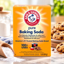 ARM & HAMMER Baking Soda, Pure Baking Soda, America's #1 Trusted Baking Soda Brand, 12 x 454g