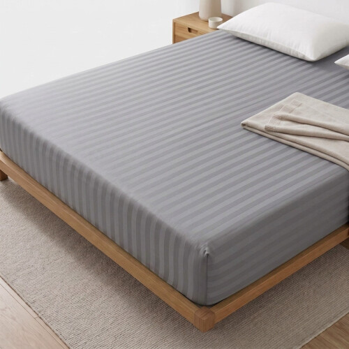 Imperial Rooms (Double (135x190cm), Silver) Satin Fitted Sheet 40cm Extra Deep Soft Stretchable Microfiber Fitted Bed Sheet 2