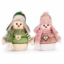 Christmas decorations, pink and green snowman dolls, hotel and shopping mall scene decorations, Christmas tree ornaments