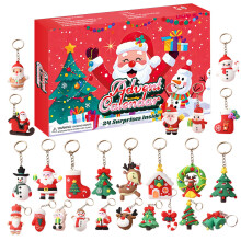 Set van 24 sleutelhangers met kerstkalender-adventskalender – | Leuke cadeautjes voor in de kerstsok en een leuk kerstcadeau