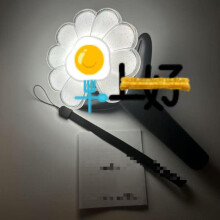 (Daisy is ordinary) BG Light Stick Flower Pot Daisy LED Glow Stick Concert Cheer Wand, White
