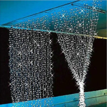 LED Curtain Light 6m x 3m 600 LED Fairy Light 8 Controllable Modes Water-Resistant String Light for Christmas Party Wedding Festival Decorations