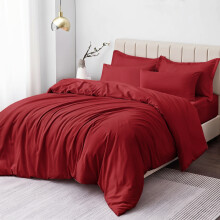 (Red, Single) Duvet Cover Set with Pillowcases - Soft Brushed Microfibre Quilt Cover Bedding Set, Hypoallergenic & Machine Washable