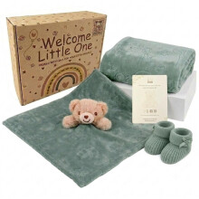 Baby Box Shop Unisex Newborn Baby Gift Set, 4 Handpicked Newborn Essentials