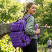 Sac à dos tactique 45L, robuste et multifonction, pour randonnée, camping et voyage, Violet