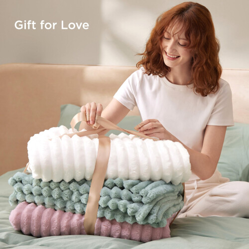 Bedsure Fleece Throw Blanket for Sofa Fluffy Throw Off White 130x170 2