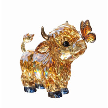 Statuetta di mucca in cristallo – Adorabile e versatile – per gli amanti delle mucche e come decorazione da scrivania.