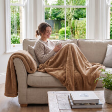 (2 Pack Super King, Camel) Faux Fur Fleece Blanket Throw 2 Pack – Soft Fluffy Sofa Cover & Cosy Warm Wrap