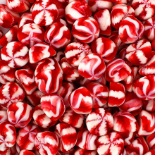 (Strawberry Twist Kisses) Pick and Mix Sweets - 225g Sweet Pouches - Retro & Traditional Sweets