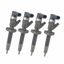 4X Fuel Common Rail Injector Assembly 0445110141 For Renault Master Opel Nissan