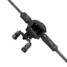 Abu Garcia Max X Black Ops Baitcast Rod & Reel Combo 1.98m 10-40g