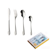 Kinderbesteck-Set aus Edelstahl – Messer, Gabel und Löffel mit Bärenmotiv, 4-teiliges Set für Vorschulkinder