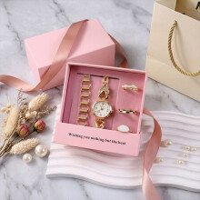 Damen-Geschenkset: Goldene Uhr & Schmuck | Valentinstags- und Weihnachtsgeschenk für Freundin & beste Freundin