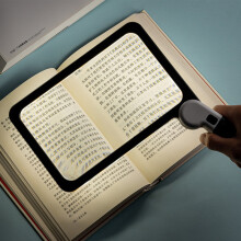 Vergrootglas met 5x vergroting voor het lezen van een volledige pagina, opvouwbaar, verlicht vergrootglas met