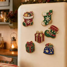 Christmas Diamond Painting Fridge Magnet DIY Kit | Christmas Stocking Filler | 32.5cm