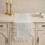 Runner in pizzo per decorazioni – Eleganti nappe e tessuto jacquard – per dessert e buffet 3