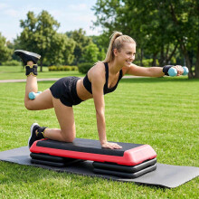 In hoogte verstelbare aerobic stepper, antislip, rood
