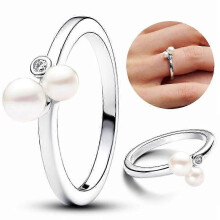 Oorbellen van 925 sterling zilver met halo- en pavézetting, ingelegd met parels en zirkonia, elegant oorsieraad voor dames. Een perfec