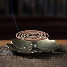 2026 Bastoncini brucia incenso adatti Porta incenso in ottone a forma di loto Raccoglitore di cenere rimovibile Liscio Resistente al c
