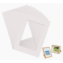 10 fogli di cartoncino bianco formato A4, 29,7 x 21 cm, ideali per cornici e progetti creativi.