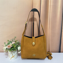 (Ginger yellow) Simple large capacity frosted shoulder bag