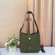 (Green) Simple large capacity frosted shoulder bag