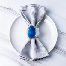 Agate Crystal Napkin Rings Set of 4 Dining Table Decoration Napkins Buckle for Wedding Christmas Valentine's Day Party Desk Decor Supplies