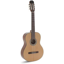Admira, Guitarra Clássica Espanhola Iniciación 4/4, Corpo de Sapele e Tampo de Pino