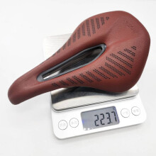 Retro fietszadel, 155mm, leer, bruin, 230g, ergonomisch ontwerp voor MTB en racefiets
