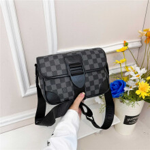 (Black gray) Retro printed messenger bag for men and women alike
