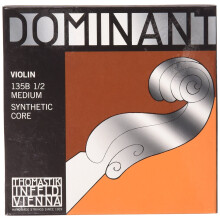 Dominant Strings 135B 1/2 4/4 Violin Set
