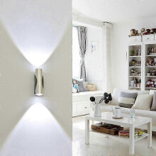 (White) Lampada a LED con luce direzionale verso l'alto e verso il basso, da montare a parete in soggiorno e
