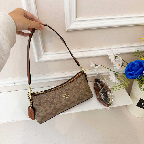 (Brown) Retro old flower baguette armpit bag shoulder crescent bag