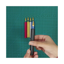Oliepen met messing koppen, oliepen voor decoratieve doeleinden, kleuroliepen, leerbewerkingsgereedschap,