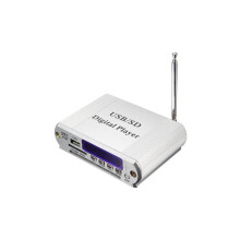 Mini digitale speler met FM-radio, afstandsbediening, LED-display, MP3-, USB- en SD-kaartspeaker, hoofdtelefoonuitgang