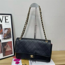 (Black) Ladies large diamond flap chain bag