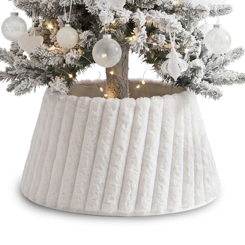Geezy Christmas Tree Skirt White Plush Pleated Round Base Cover For Xmas Trees 22-Inch