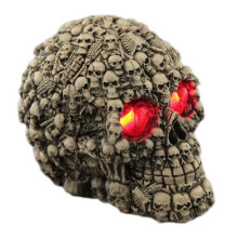 Halloween Skeleton Head Statue with LED Lights Novelty Resin Skeleton Head Figurine Haunted House Props Tabletop Desk Home Office Decor