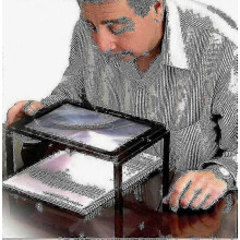 Loupe de lecture grossissante 6x pour personnes âgées avec poignée confortable et légère. Aide visuelle