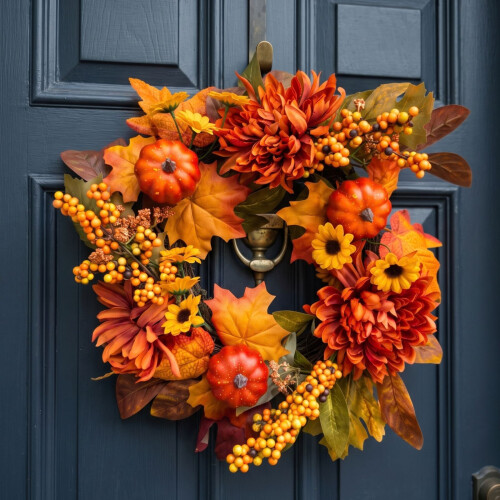 Homescapes Artificial Chrysanthemum & Pumpkin Wreath Autumnal 1