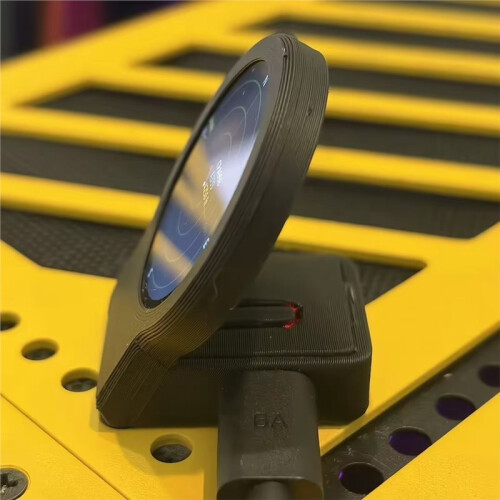 3D Printed Live Flight Tracker Gadget with Sonar Grid Screen USB-C Powered Aviation-Themed Desktop Ornament 1