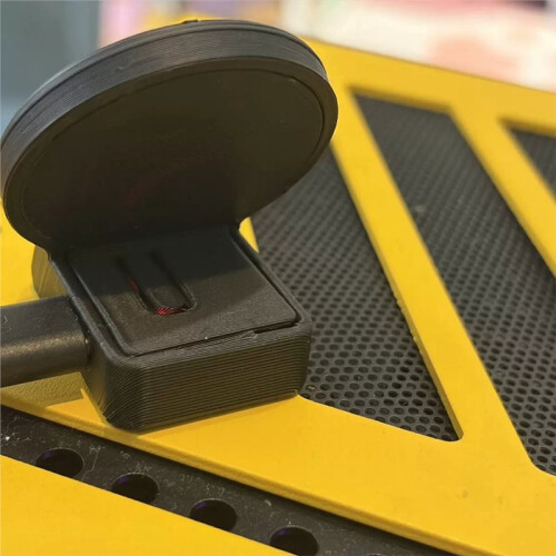 3D Printed Live Flight Tracker Gadget with Sonar Grid Screen USB-C Powered Aviation-Themed Desktop Ornament 2