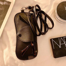 (Black) INS Glasses Case Portable Leather Sunglasses Bag Pressure-Resistant Eyewear Organizer