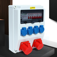 Elektrische verdeelkast, IP44, wandmontage, 4 Schuko en 2 industriële stopcontacten, 16A en 32A, wit