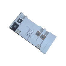 82620-71012 Sicherungsblock-Baugruppe für Hilux KUN25 KUN26 Fortuner AN50 AN60 8262071012