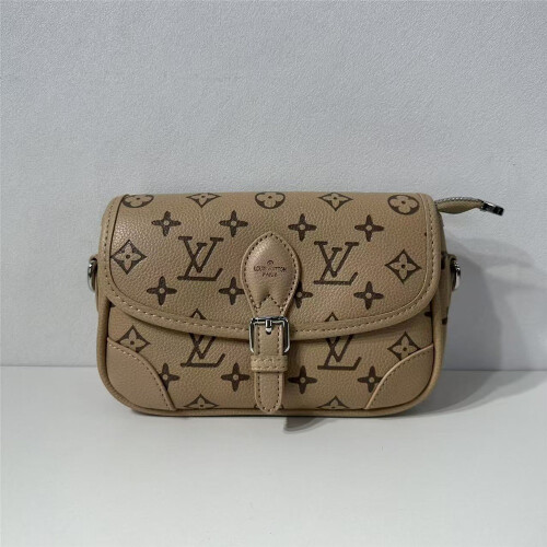 (Khaki) Fresh Macaron Color Presbyopic Saddle Bag Retro Flip Design