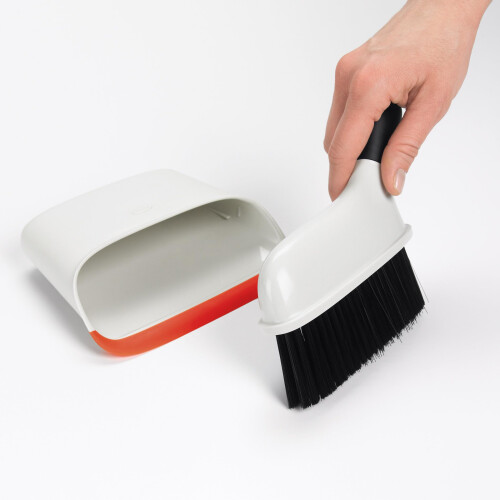 OXO Good Grips Compact Dustpan & Brush Set 1