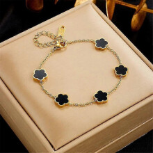 New Silver Colour Hot selling Bracelet Single Sided Plant Jewelry Women's Non fading Stainless Steel High Quality Clover